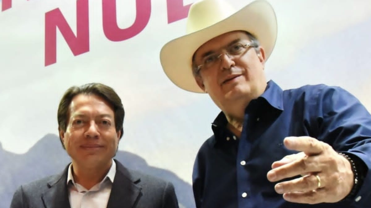 Marcelo Ebrard entrega propuestas a Mario Delgado rumbo a 2024