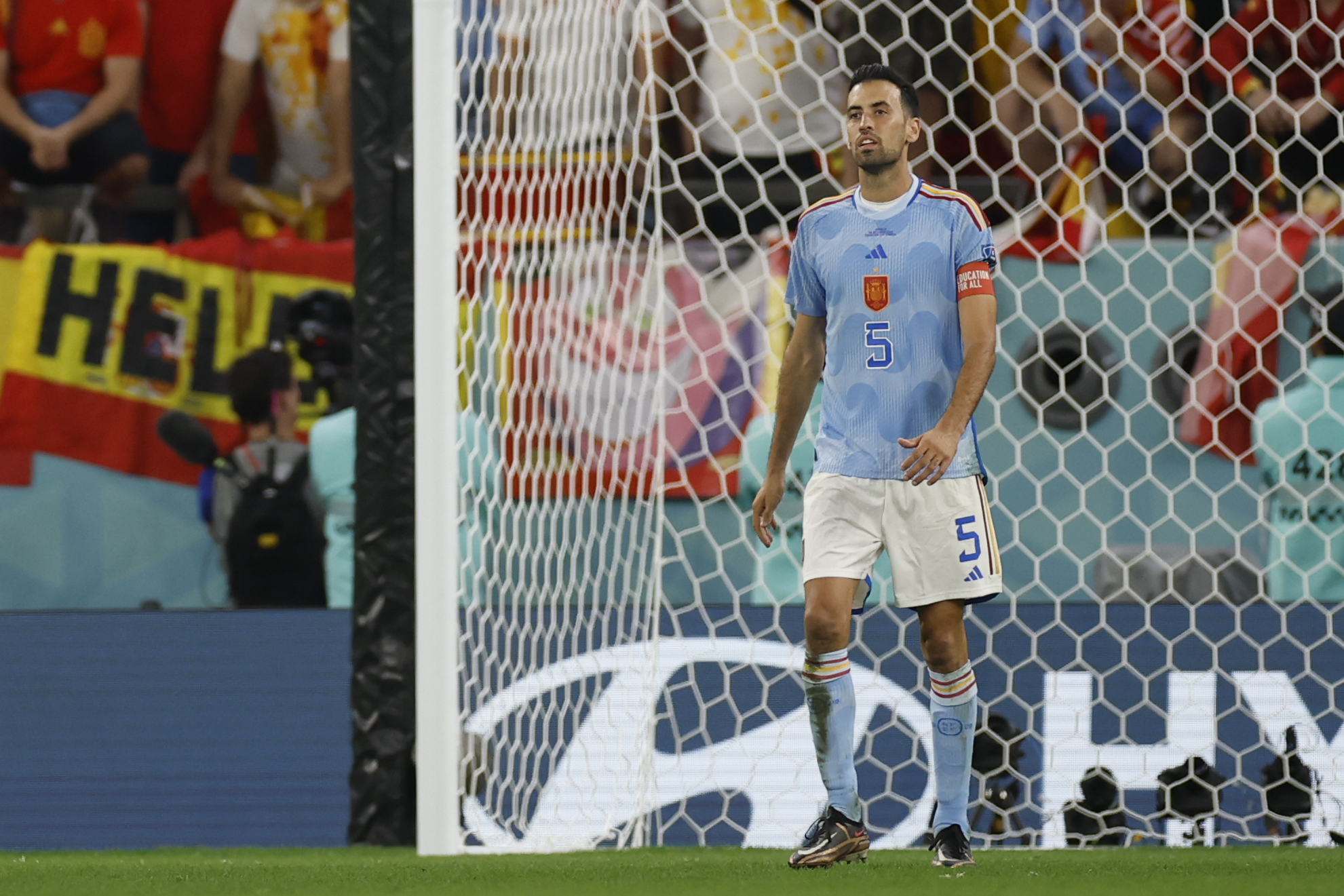 Sergio Busquets pone punto y final a su trayectoria con la selección española