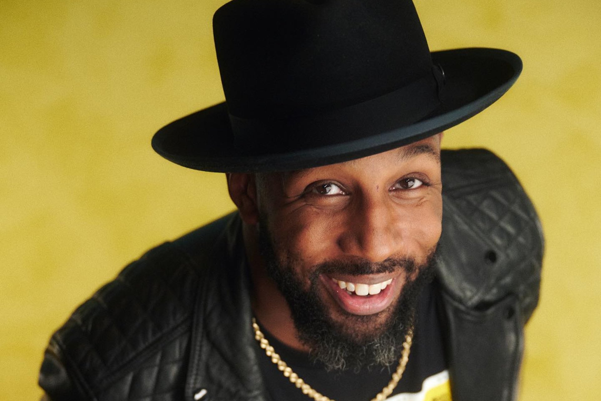 ‘tWitch’, excopresentador de Ellen DeGeneres, se suicida a los 40 años ‘tWitch’, excopresentador de Ellen DeGeneres, se suicida a los 40 años