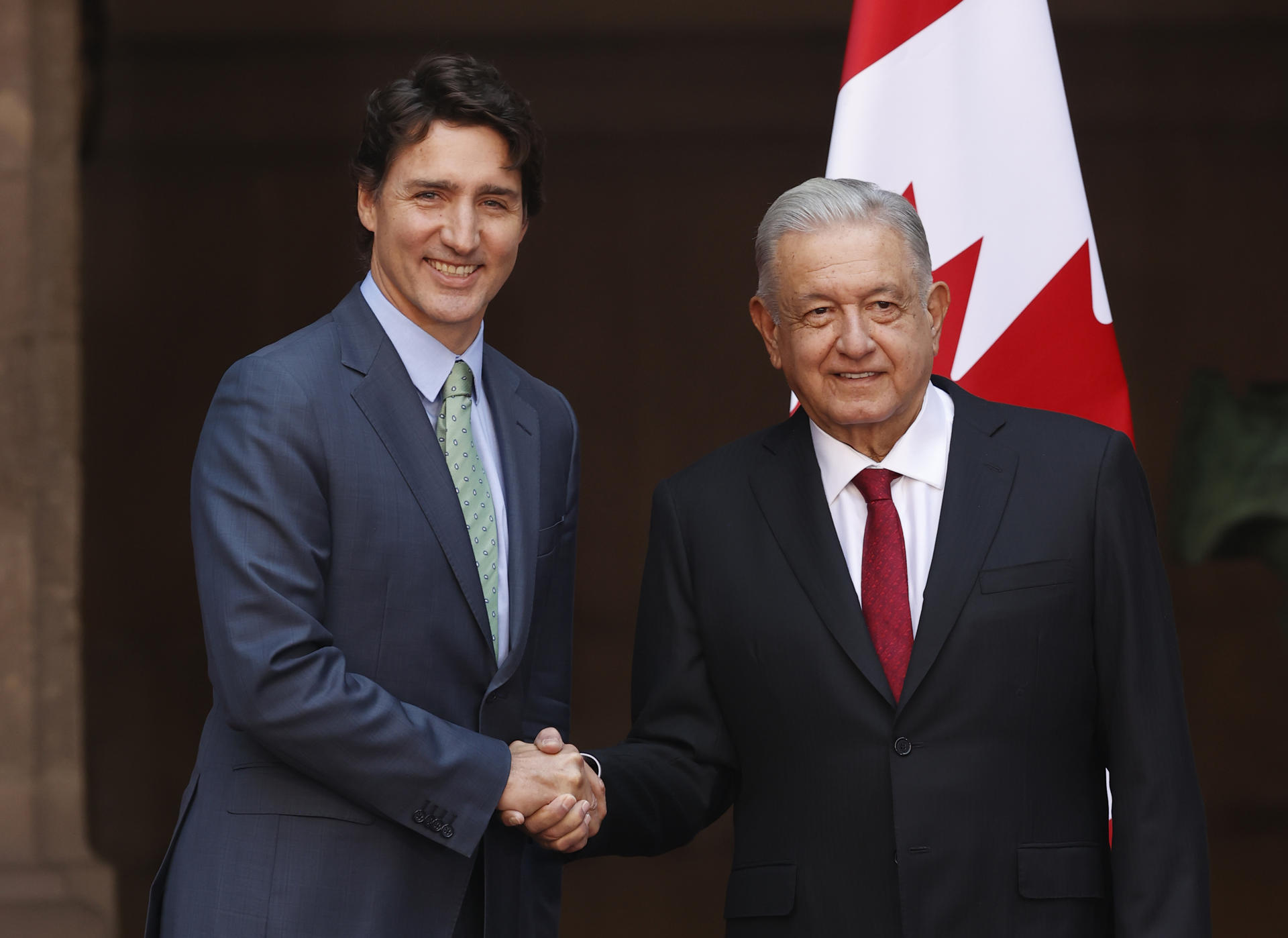 Faced with tensions over electricity policy, AMLO offers Trudeau to discuss with Canadian companies in Mexico