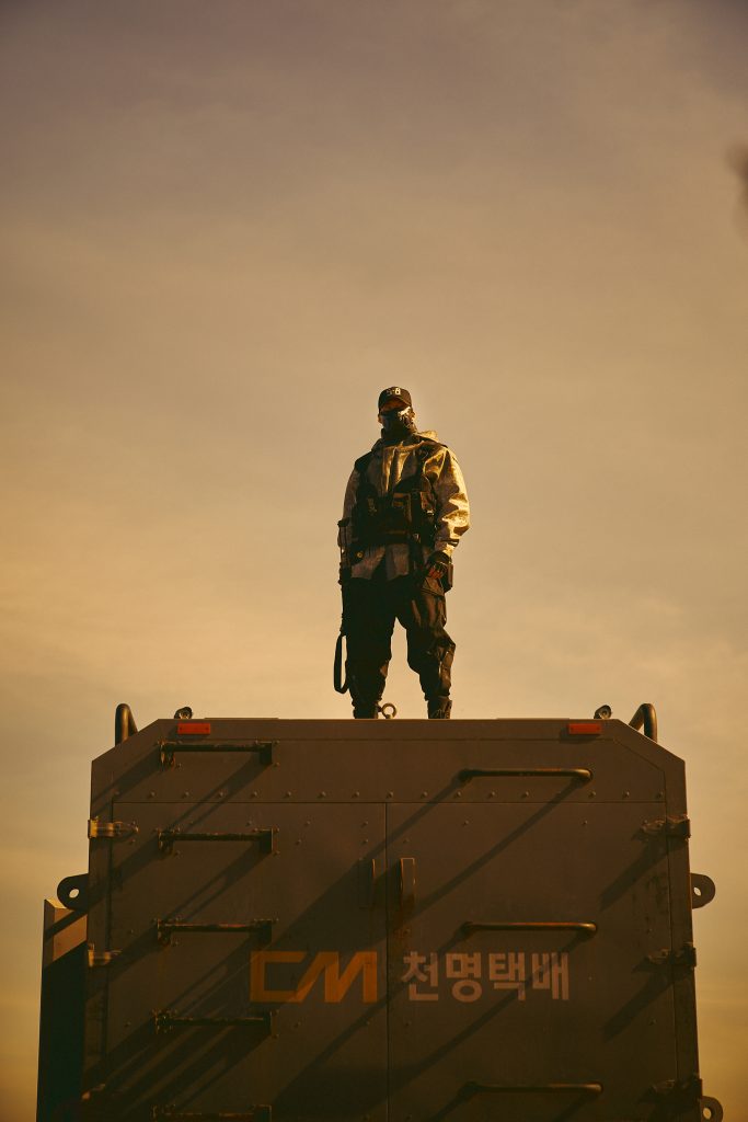 Netflix anuncia la llegada de 34 series y películas coreanas en 2023 - black-knight-slate-announcement-2023-02-683x1024