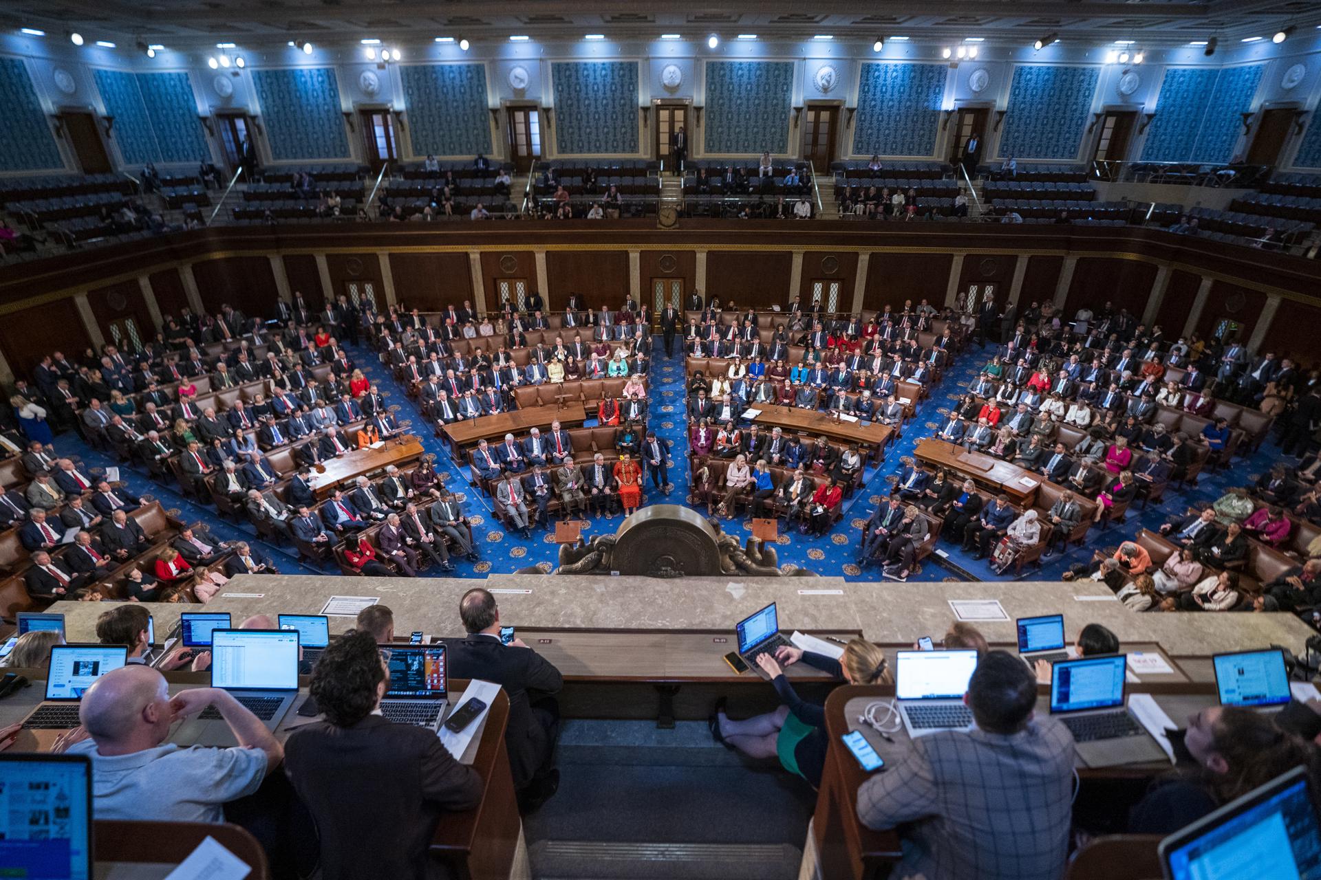 Republicanos siguen sin acuerdo para desbloquear la Cámara Baja de EE.UU.
