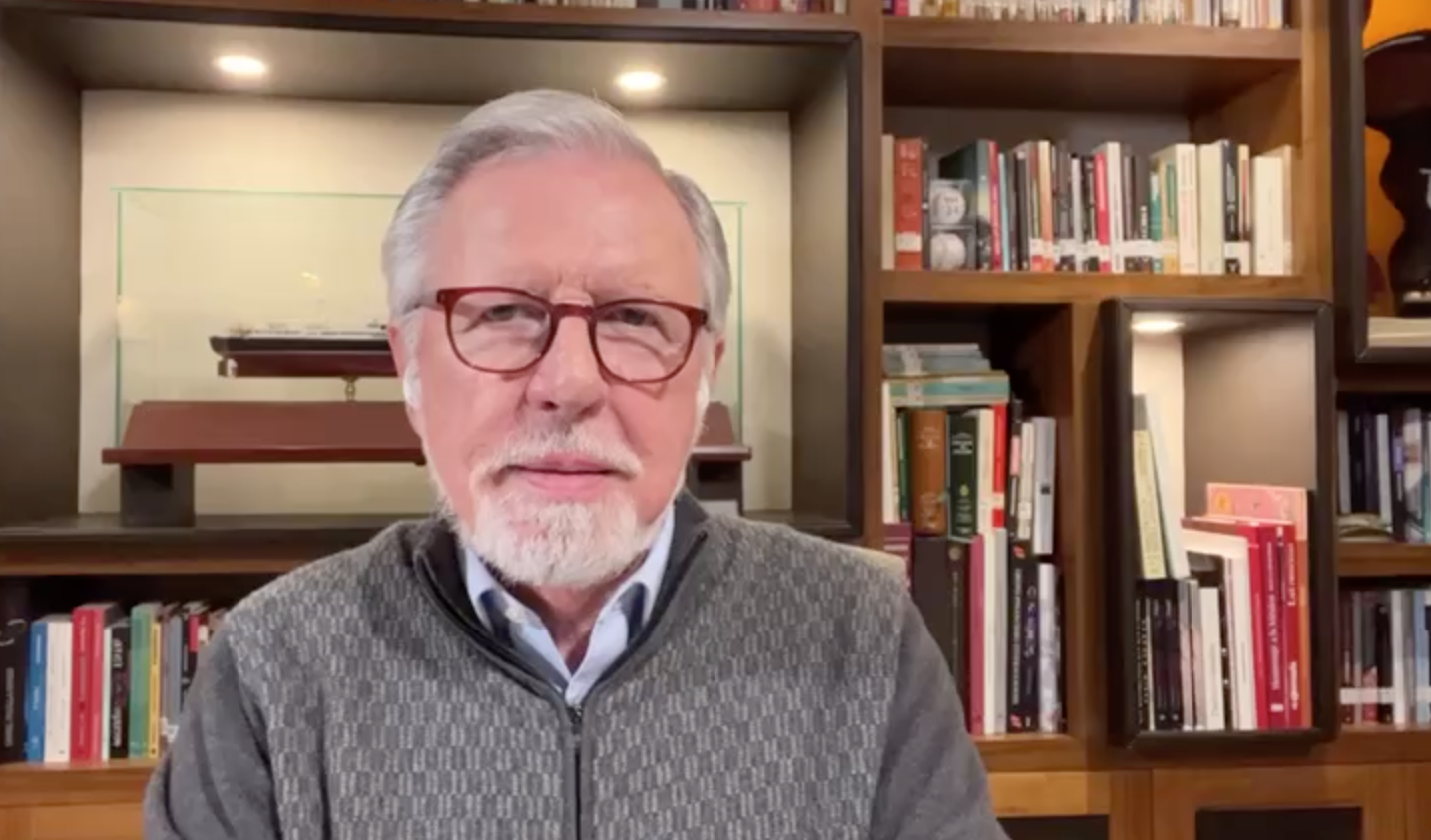 Que muerde la mano y lame la bota Que muerde la mano y lame la bota