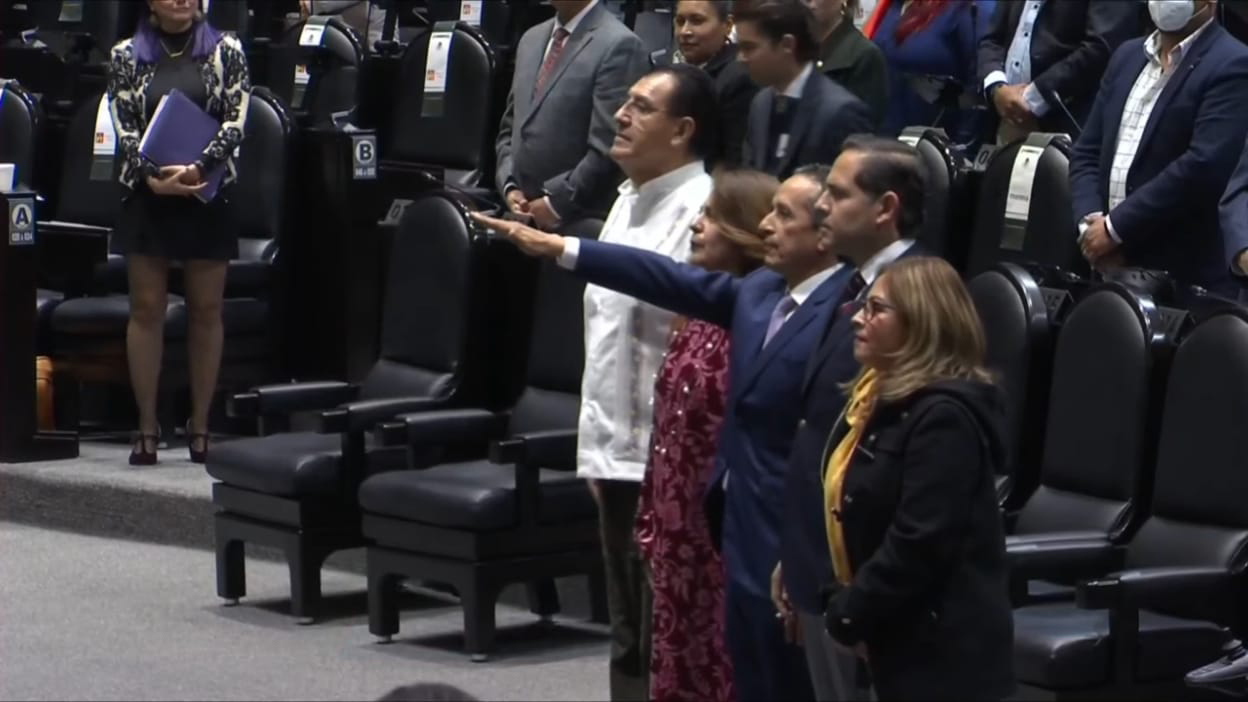 Congreso ratifica a Carlos Joaquín como embajador de México en Canadá