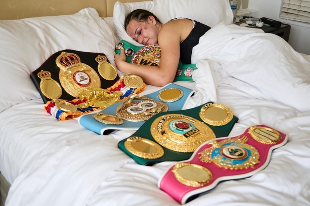 Los más grandes momentos del boxeo en 2022 en imágenes - chantelle-cameron