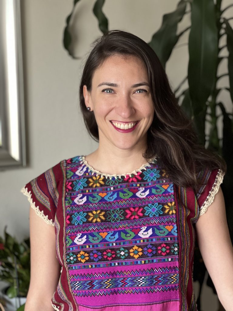 Cerrar la brecha entre investigación y práctica en la acción climática, un reto en común - cynthia-maria-villarreal-muraira-768x1024