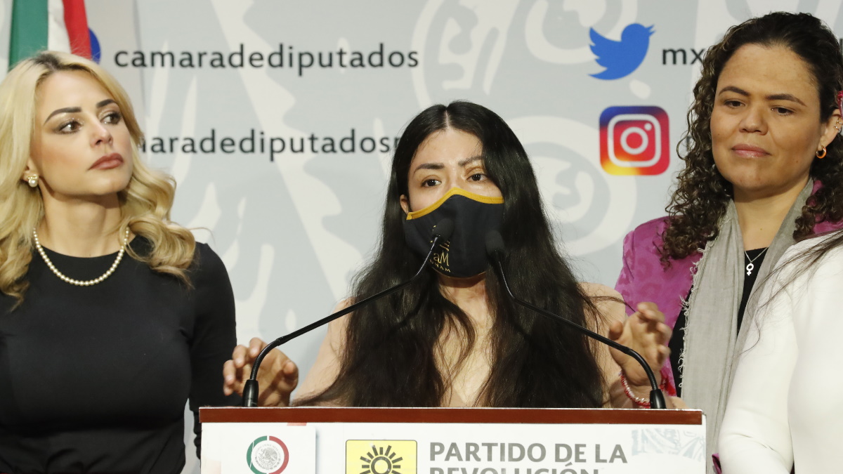 FGR colaborará en caso de la saxofonista María Elena Ríos FGR colaborará en caso de la saxofonista María Elena Ríos