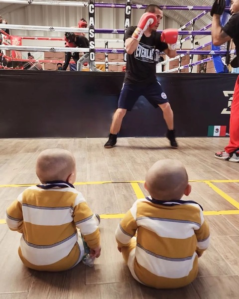 Los más grandes momentos del boxeo en 2022 en imágenes - francisco-estrada