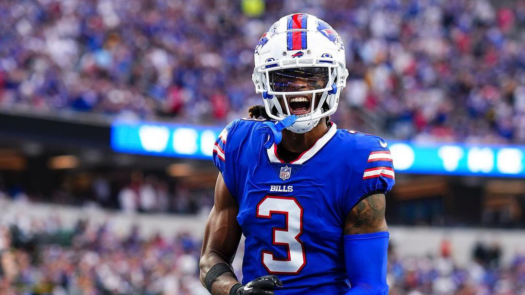 Damar Hamlin evoluciona favorablemente; “está despierto”, afirma compañero