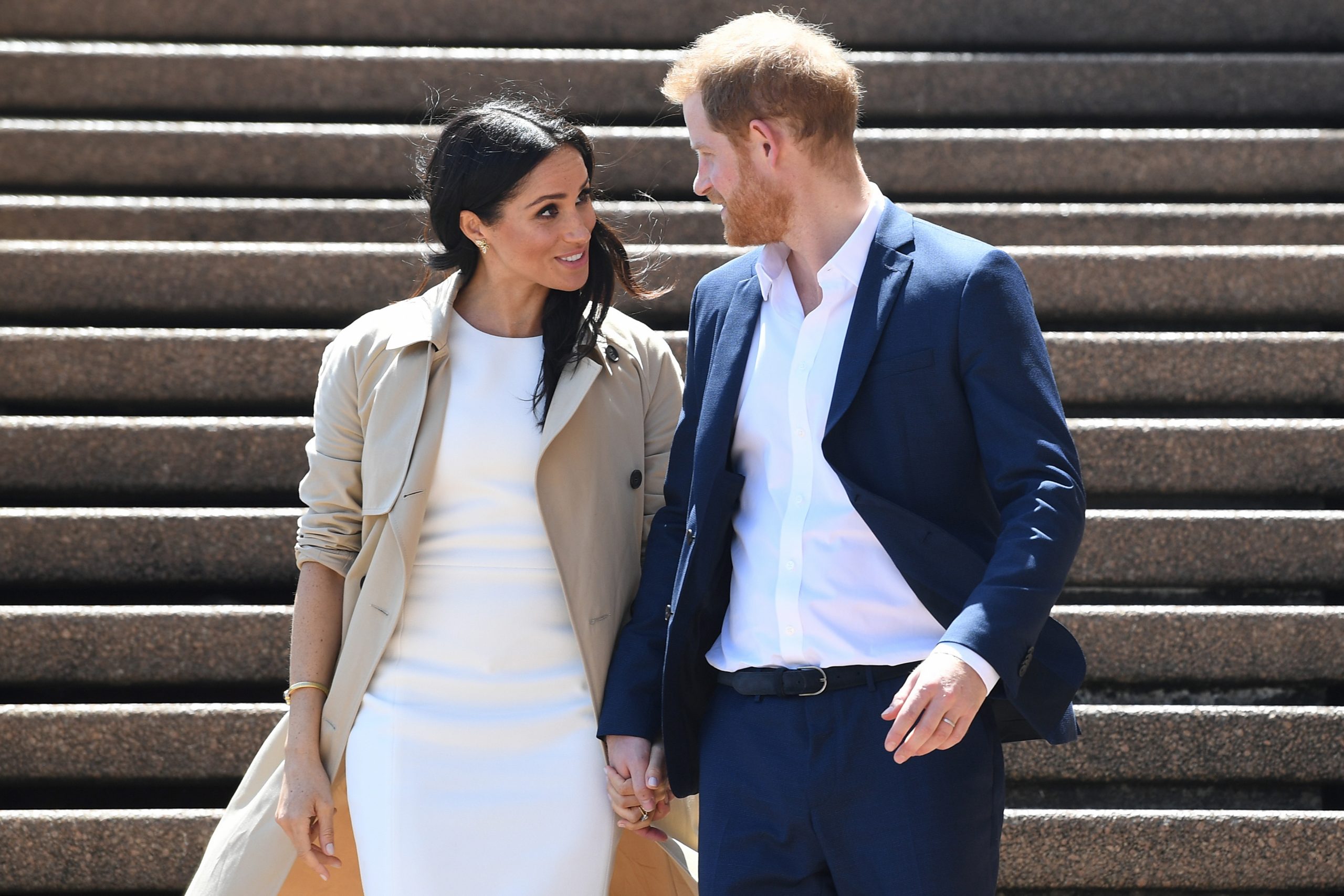 Príncipe Harry revela que su padre tenía celos de Meghan y Kate