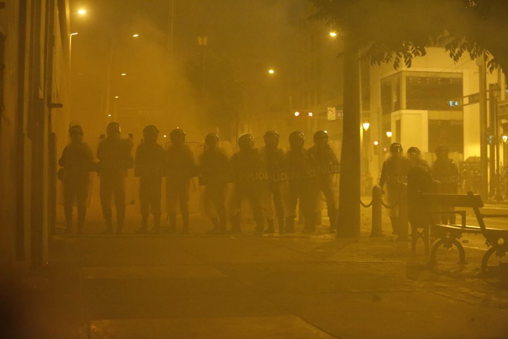 Incendio arrasa una casona en el centro de Lima, cerca de la Plaza San Martín - incendio-arrasa-una-casona-en-el-centro-de-lima-cerca-de-la-plaza-san-martin-2-1024x683