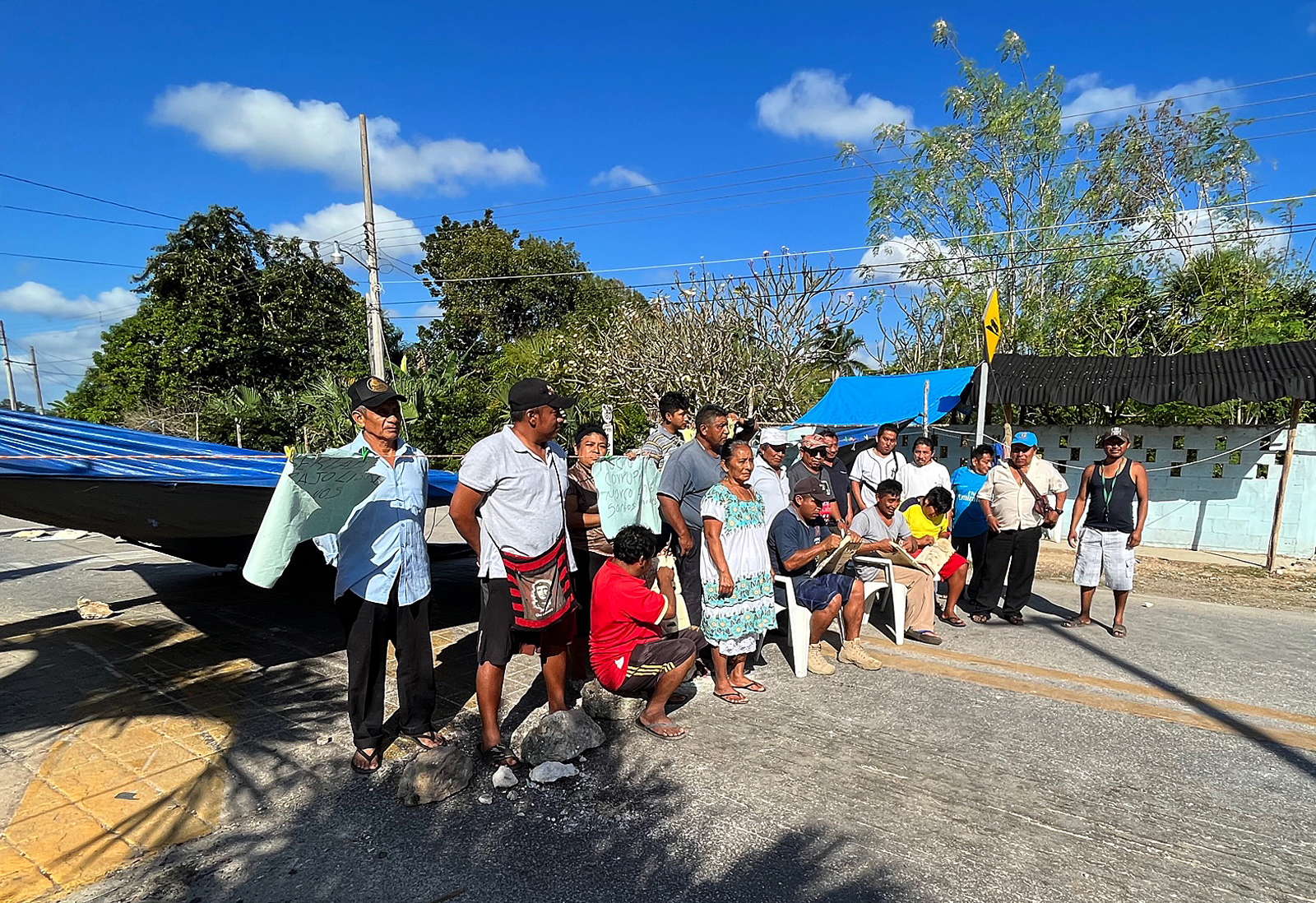 Indígenas mayas amagan con más bloqueos por conflicto en Chichén Itzá