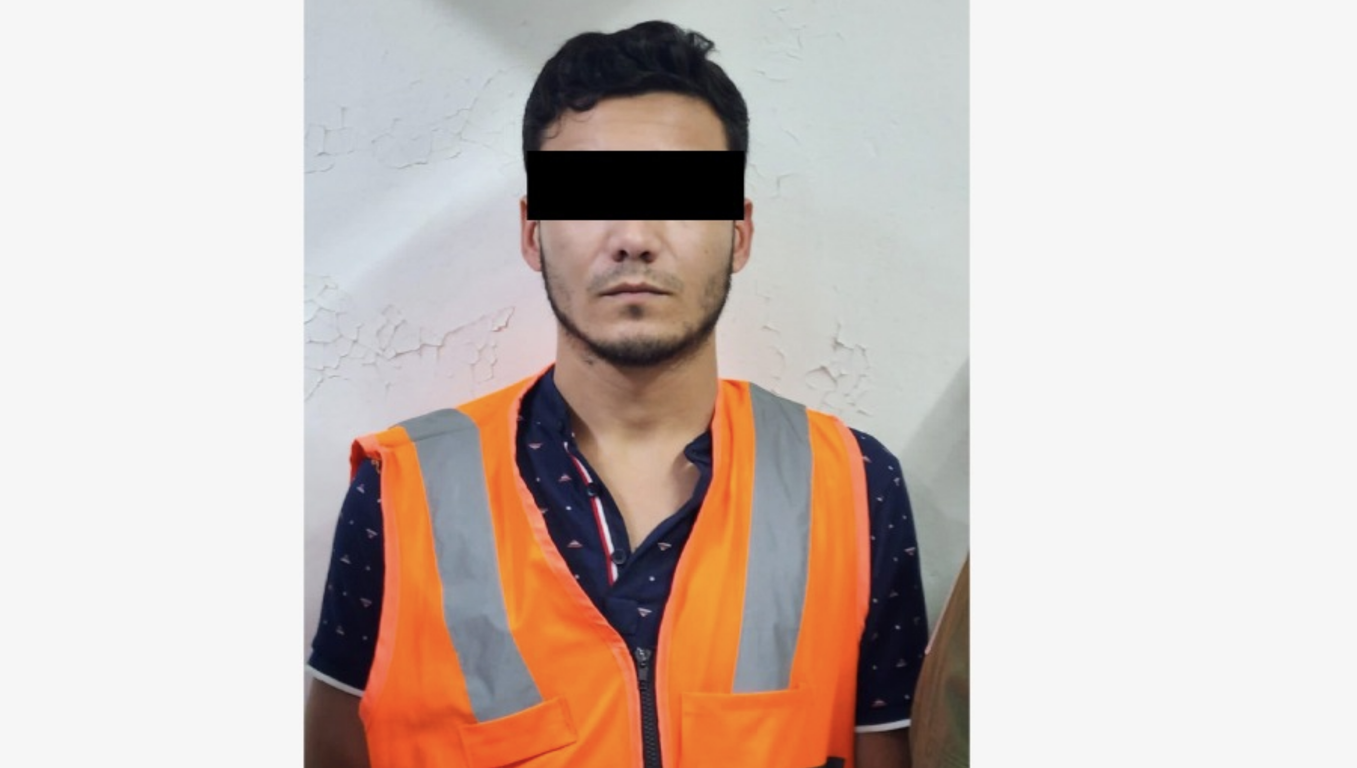 Detienen a Kevin ‘N’, presunto involucrado en el homicidio de la titular de la Unidad de Combate al Secuestro de Colima Detienen a Kevin ‘N’, presunto involucrado en el homicidio de la titular de la Unidad de Combate al Secuestro de Colima