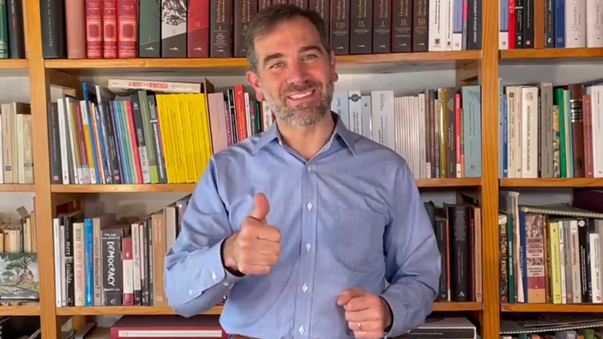 Lorenzo Córdova llama a partidos y candidatos a conducirse con legalidad en procesos electorales de Coahuila y Estado de México