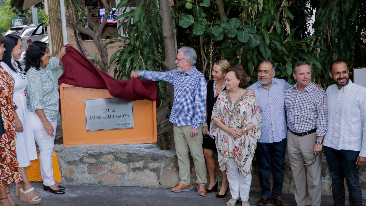 Nombran calle en Acapulco en honor a Jaime Camil Garza