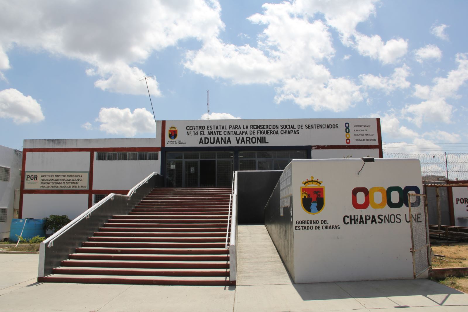 Controlan intento de motín en penal 14 “El Amate”, en Chiapas