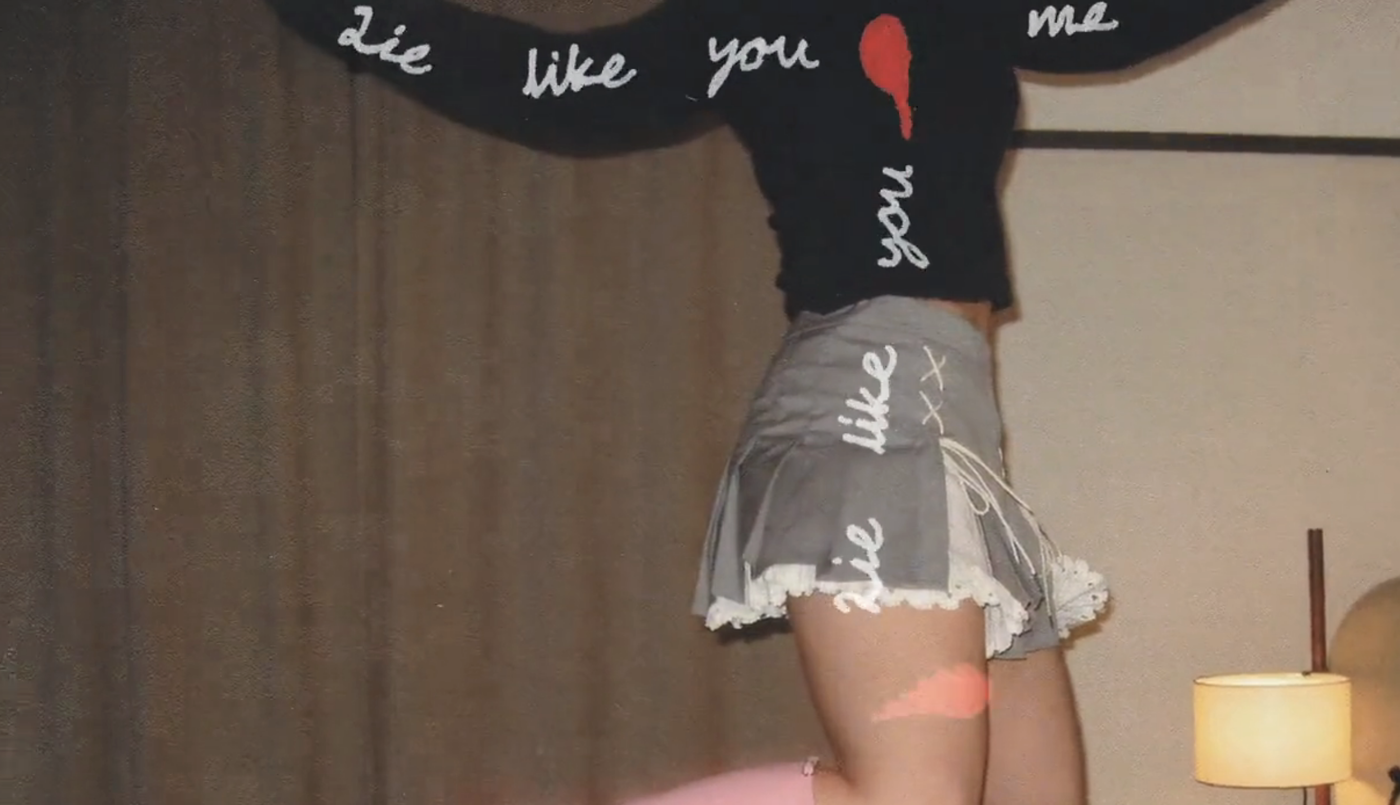 Rosalía lanza su nuevo tema en inglés ‘LLYLM’