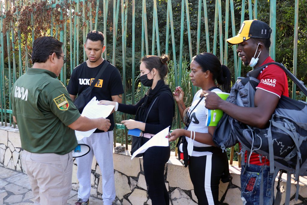 Migrantes en Chiapas piden libre tránsito en medio de visita de Biden - tapachula-migrantes-chiapas-inm-1024x683