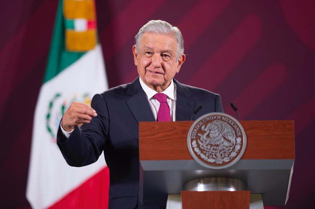 AMLO descarta que vaya a prohibir narcocorridos AMLO descarta que vaya a prohibir narcocorridos