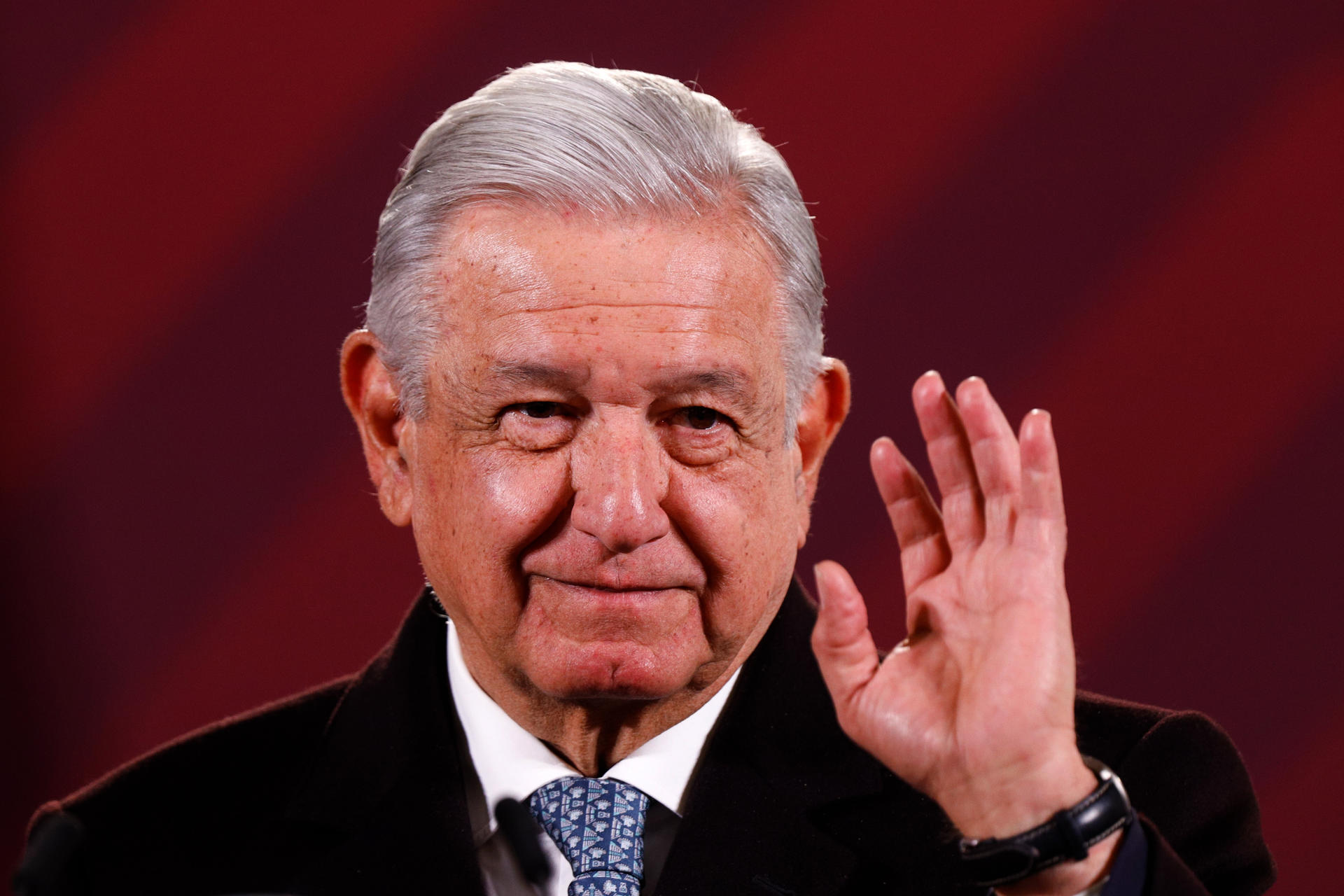 Primero concluyan sus tareas y después se van: AMLO a los aspirantes presidenciales de la 4T