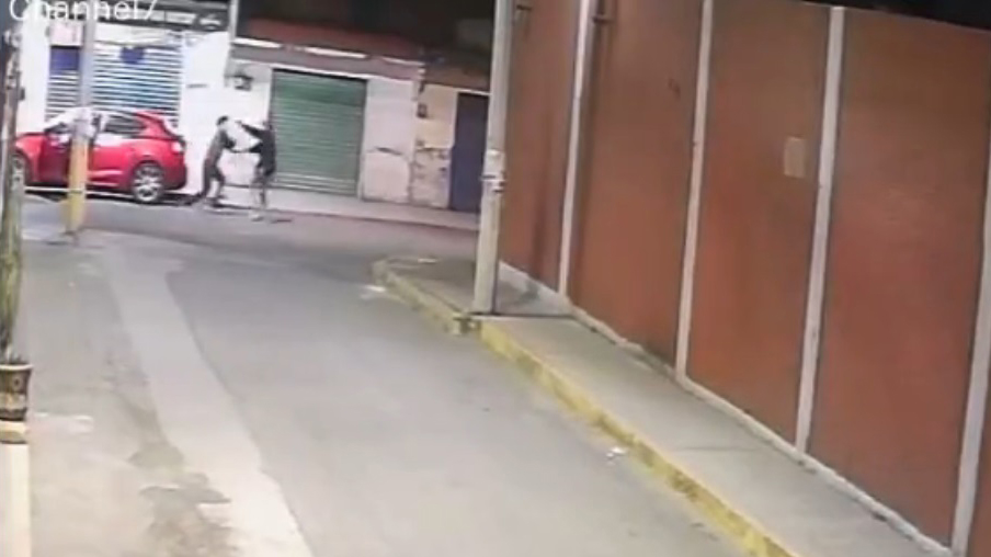 #Video Asesinan a joven en Edomex para robarle el auto