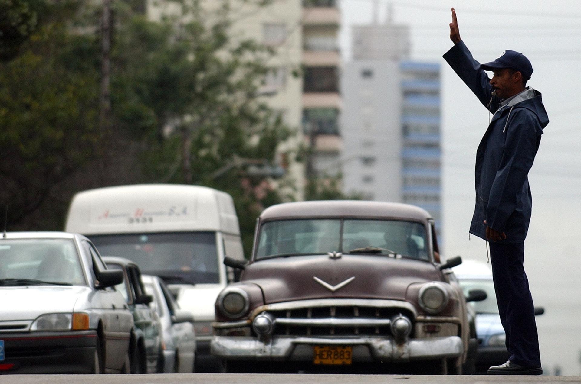 Error humano provocó fallo en sistema eléctrico de Cuba, según la UNE