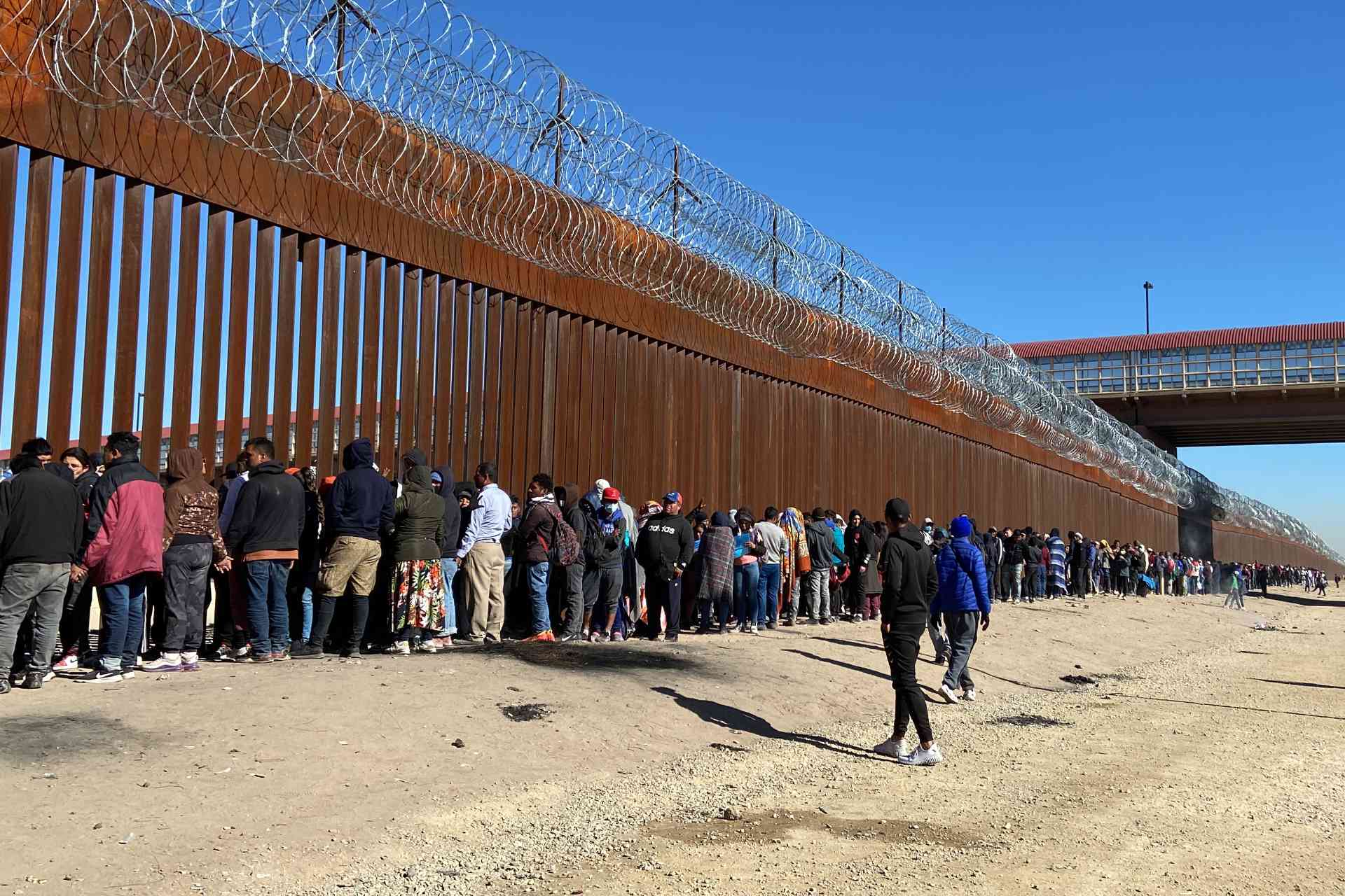 Republicanos defienden la frontera “segura” de Trump frente a era Biden