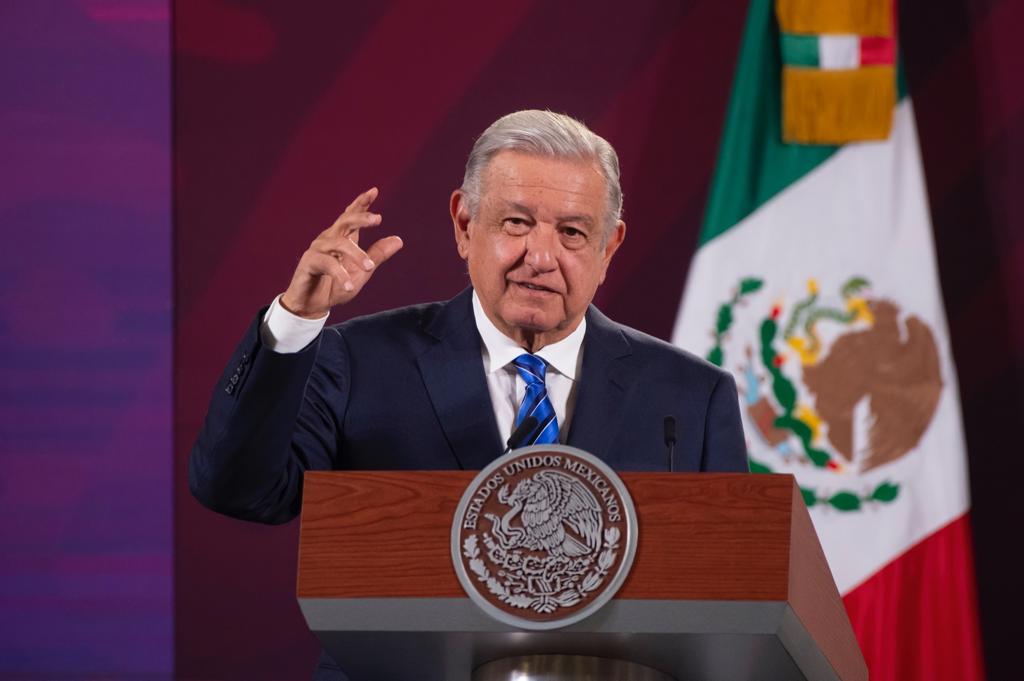 México corre el riesgo de caer en el autoritarismo con López Obrador, advierte The Atlantic