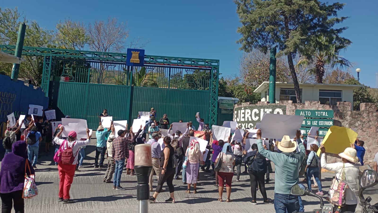Familiares piden justicia en Guerrero para desaparecidos de Guerra Sucia Familiares piden justicia en Guerrero para desaparecidos de Guerra Sucia