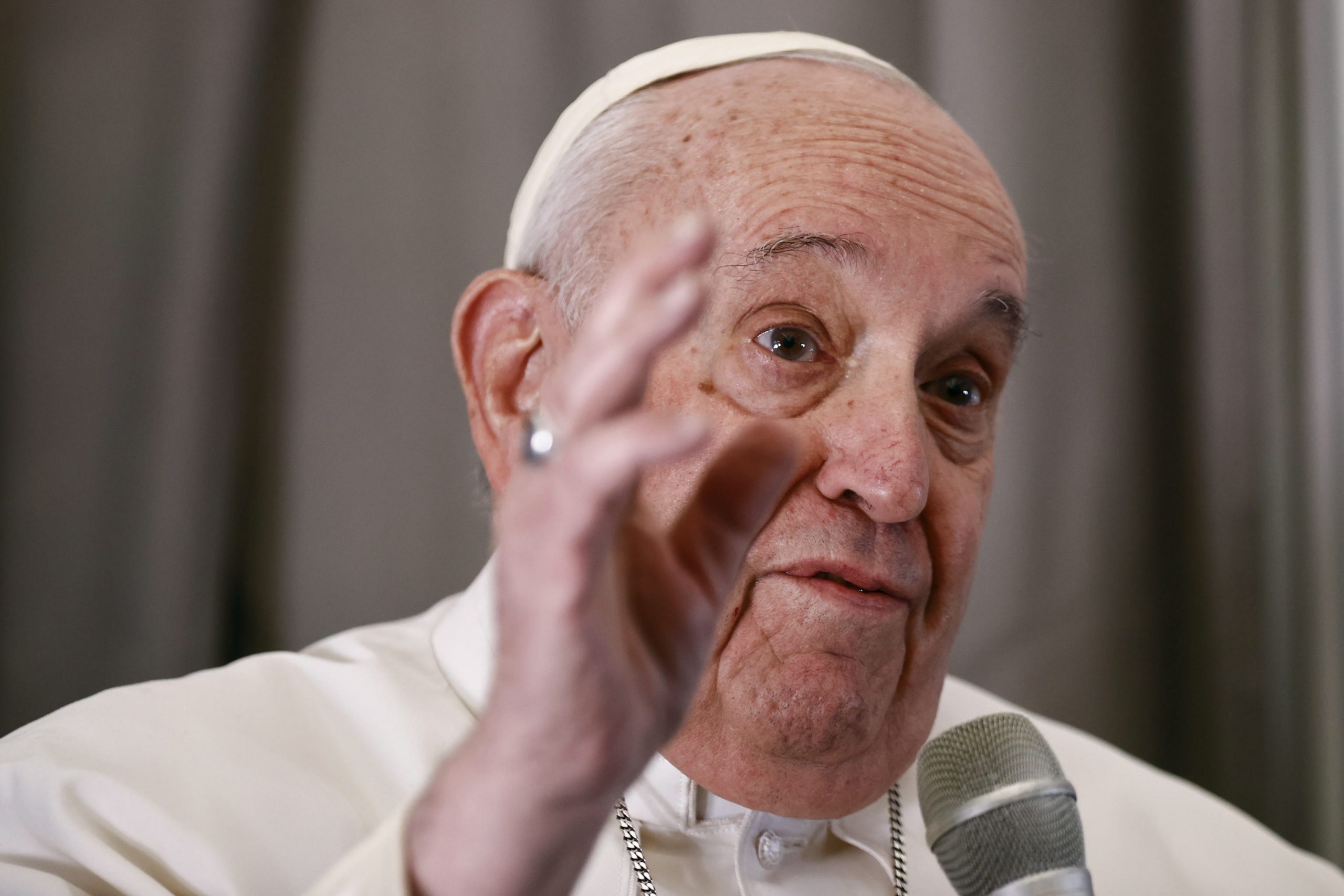 Diagnostican bronquitis al papa Francisco; sería dado de alta en próximos días Diagnostican bronquitis al papa Francisco; sería dado de alta en próximos días