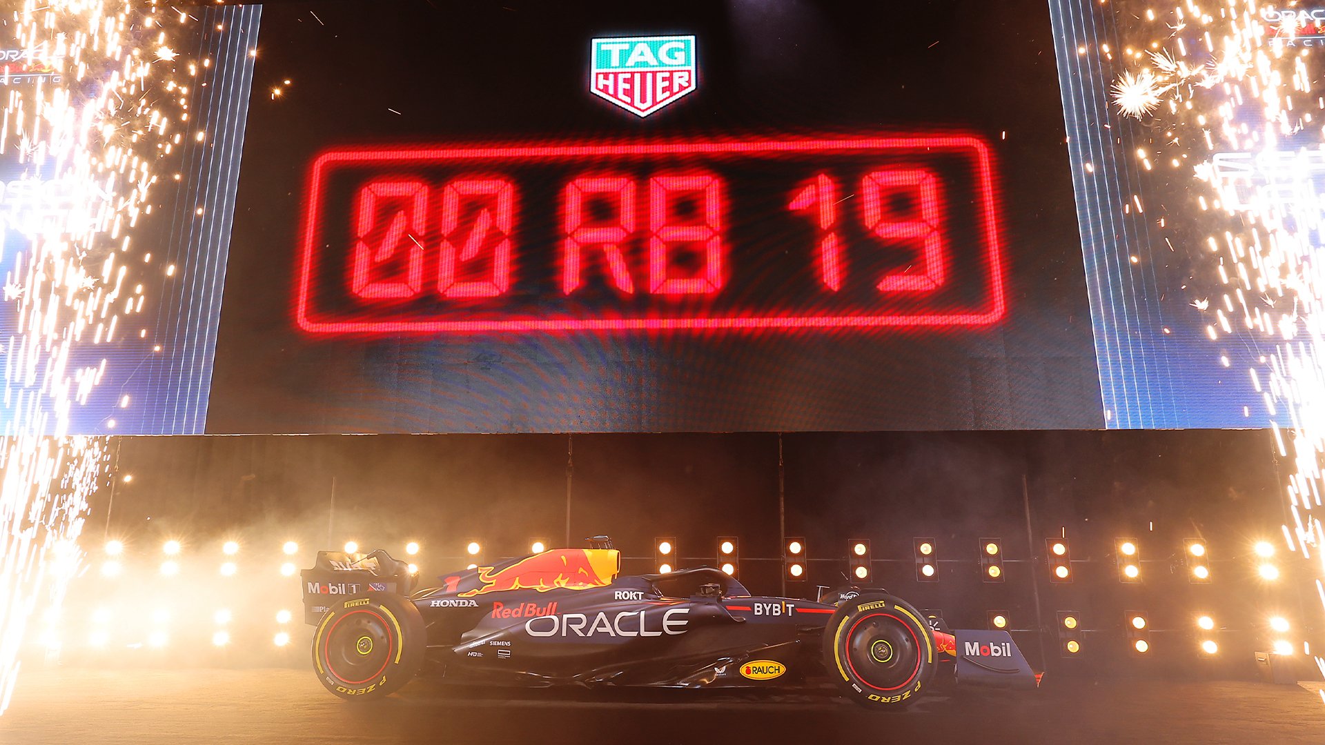 Red Bull presenta el RB19 de Verstappen y ‘Checo’ Pérez