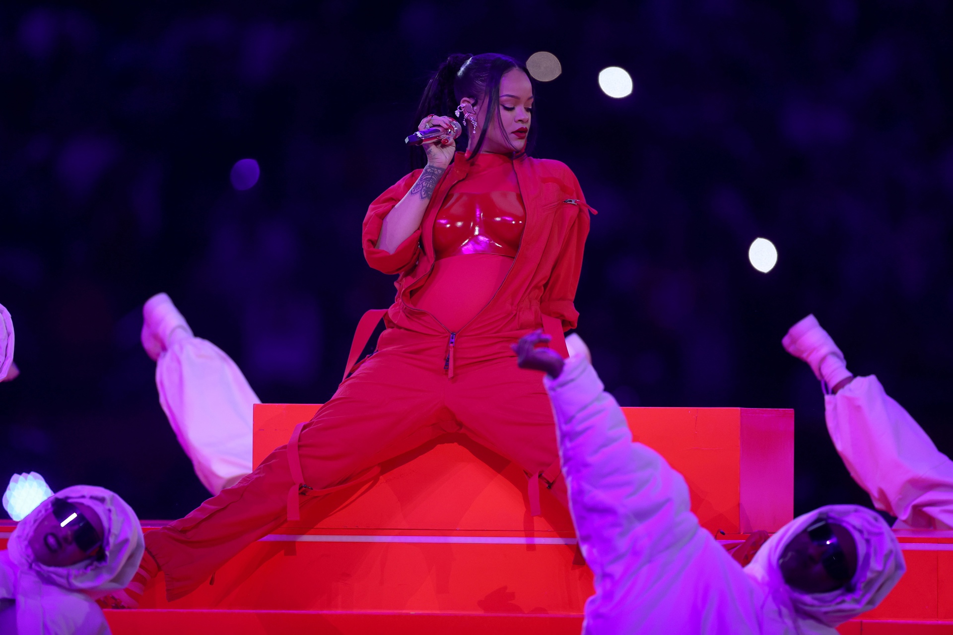 Rihanna aumenta sus reproducciones 640 % en Spotify tras Super Bowl