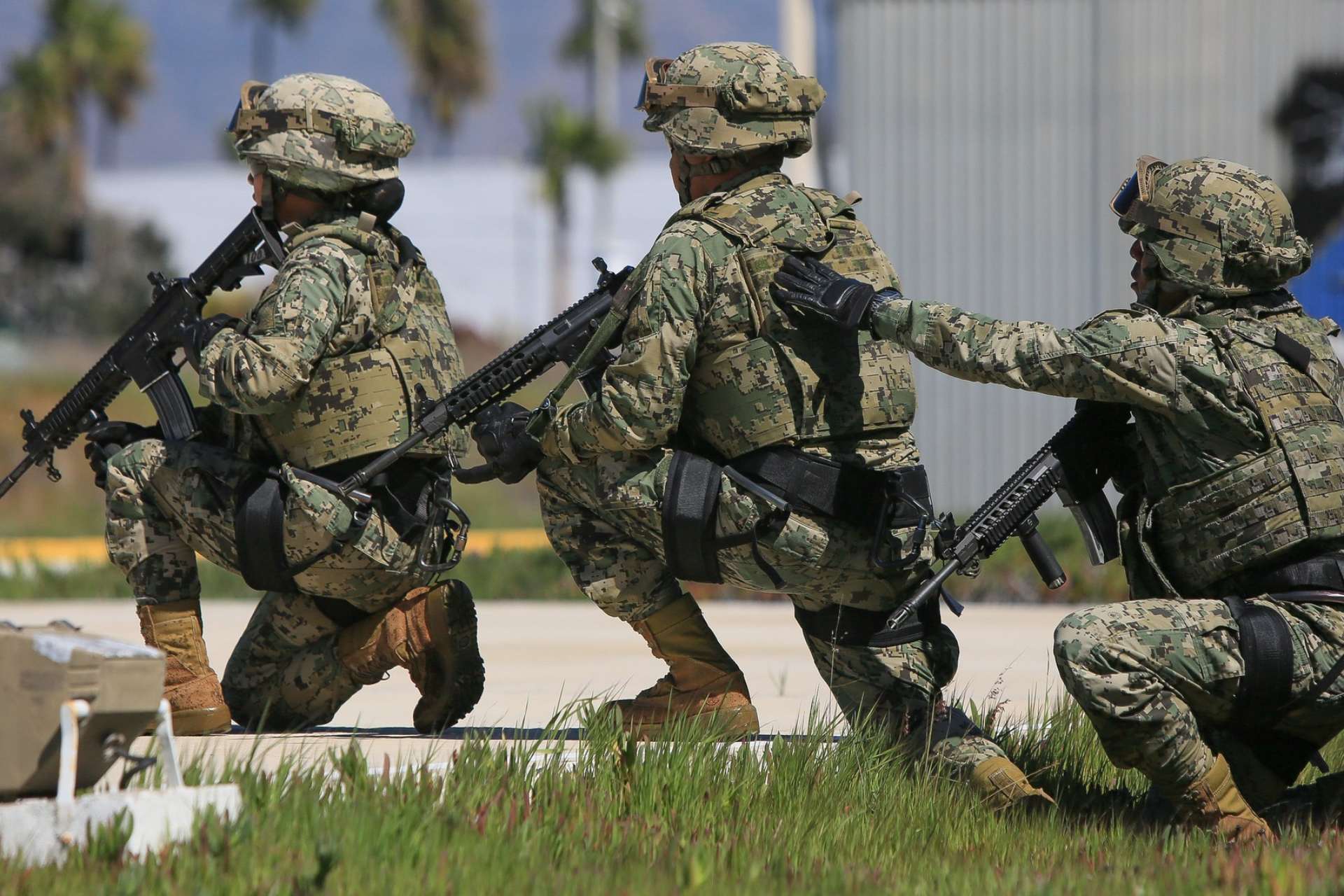 Semar acusa que autoridades judiciales han liberado a 140 detenidos por narco y robo de combustible