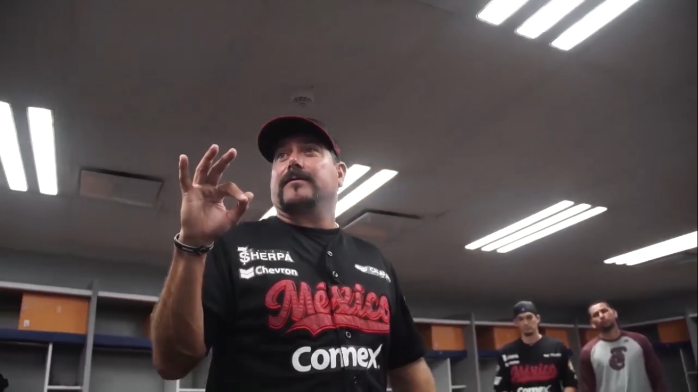 Tomateros despiden a Benjamín Gil pese a hacer historia con la novena mexicana Tomateros despiden a Benjamín Gil pese a hacer historia con la novena mexicana