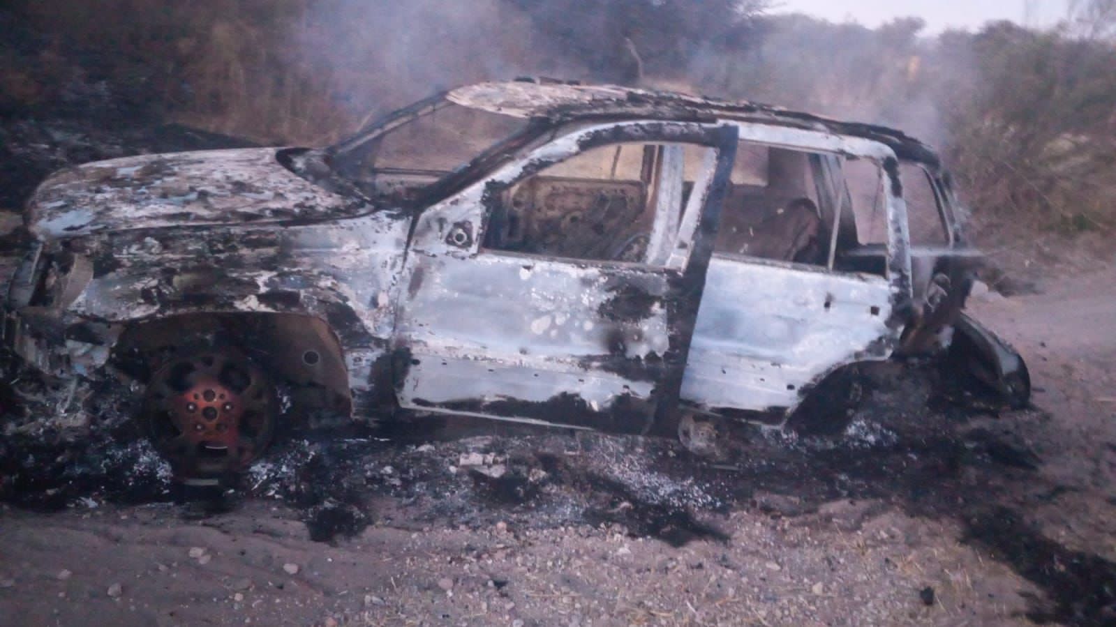 Hallan en Durango cuerpos calcinados de tres personas