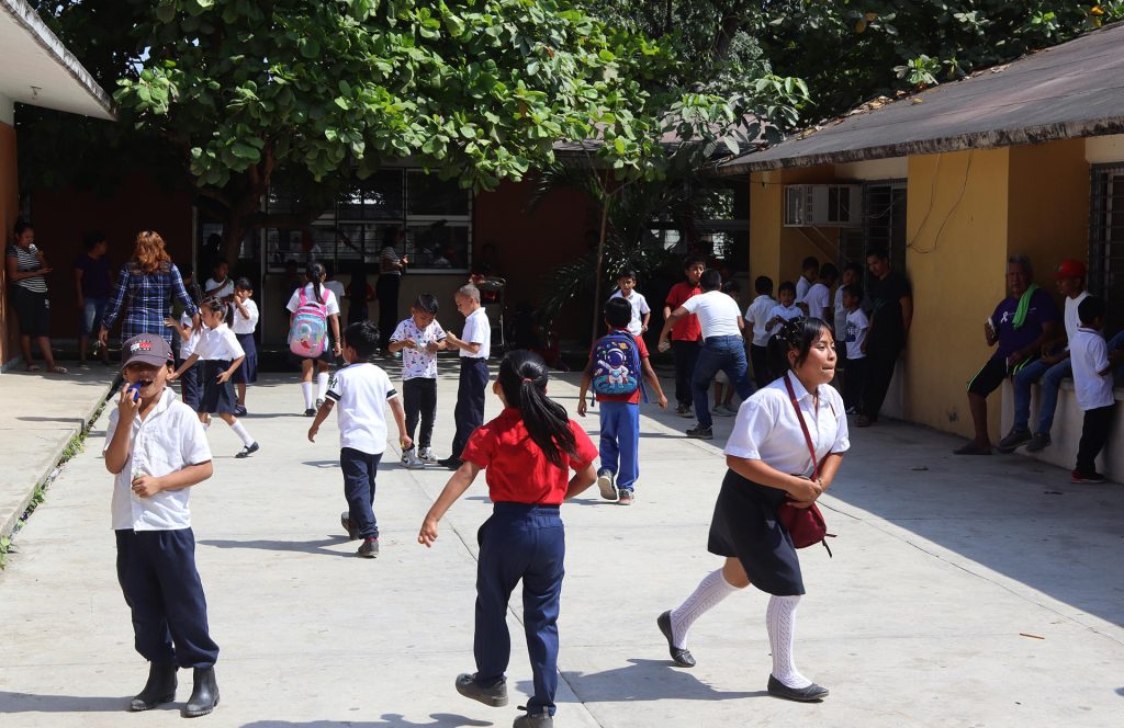 Escuelas abren puertas a niños migrantes en fronteras de México - escuelas-ninos-migrantes-ciudad-hidalgo-chiapas-1024x664
