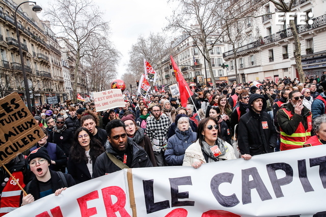 Franceses salen a la calle por séptima vez para protestar contra reforma a pensiones