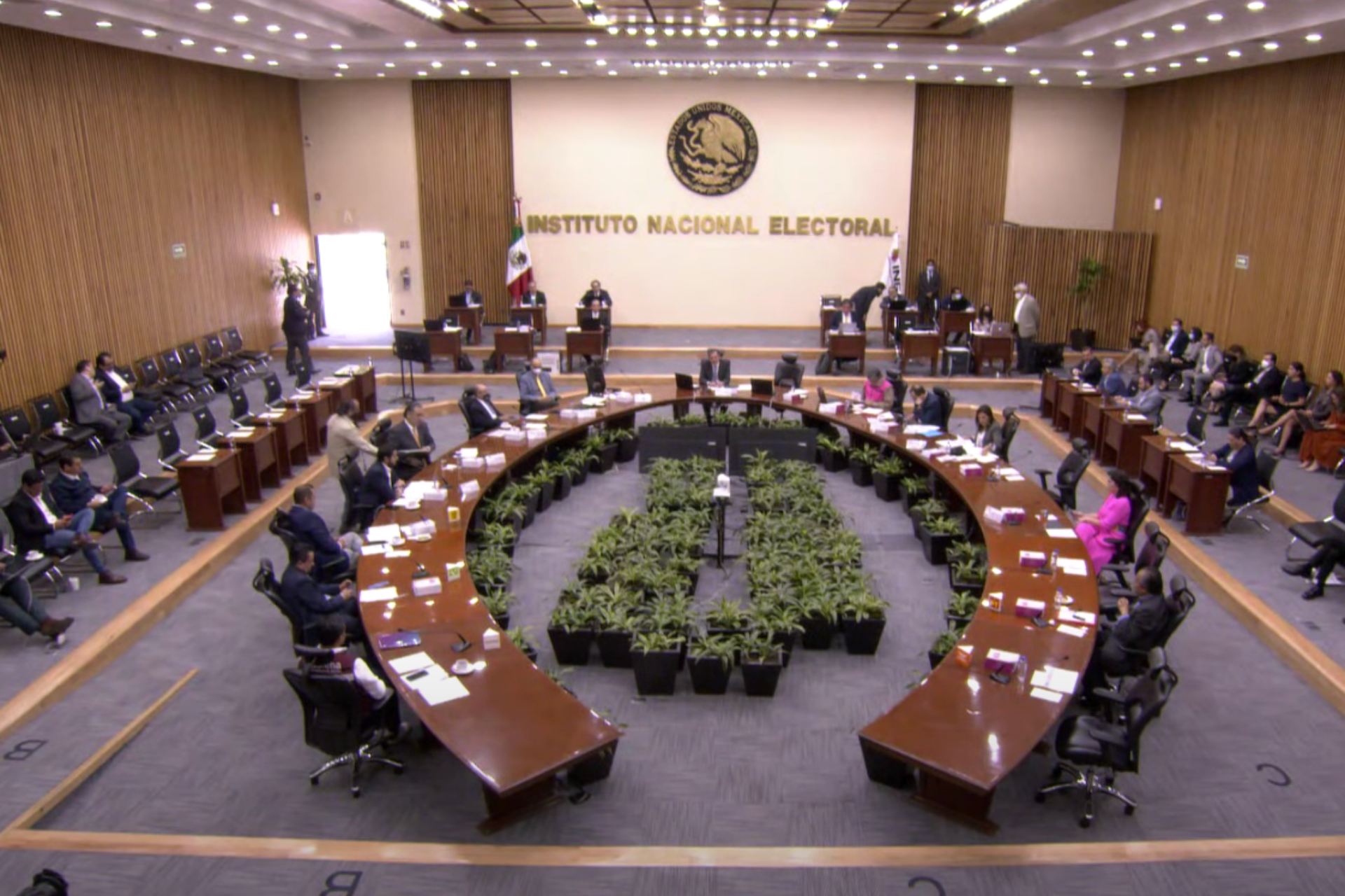 INE aplica examen a aspirantes a consejeros electorales y presidente INE aplica examen a aspirantes a consejeros electorales y presidente