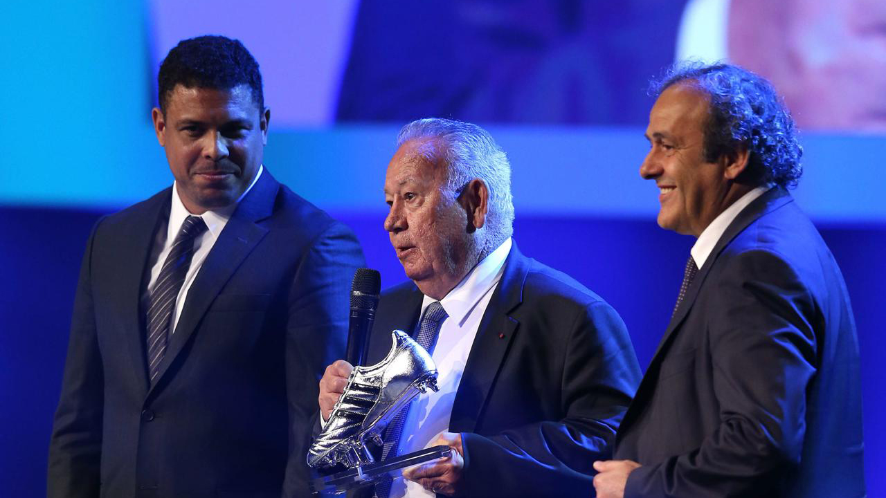 Murió el futbolista francés Just Fontaine, récord de goles en un mundial