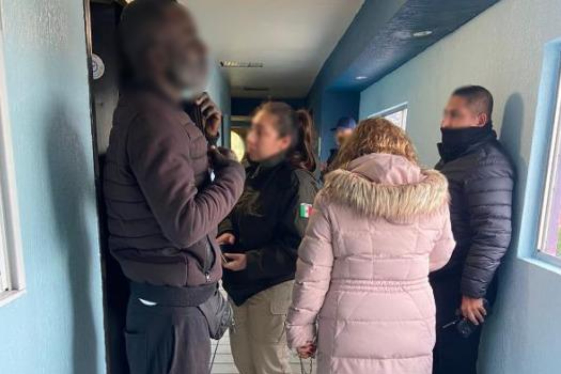 INM asegura a 79 migrantes hacinados en cuartos de hoteles en Tijuana