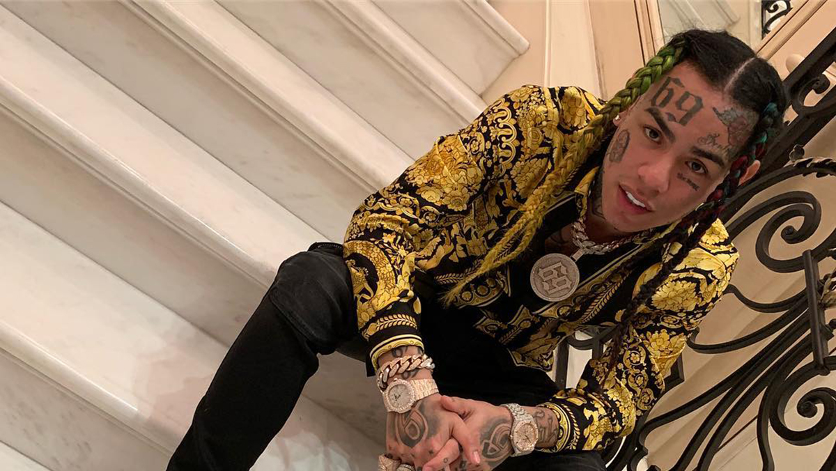 Detienen a 3 por paliza al rapero Tekashi 6ix9ine en Florida