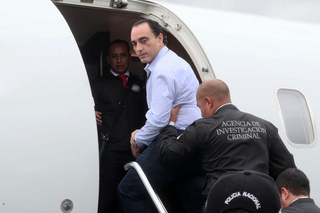 Roberto Borge deja prisión y continuará su proceso en arresto domiciliario