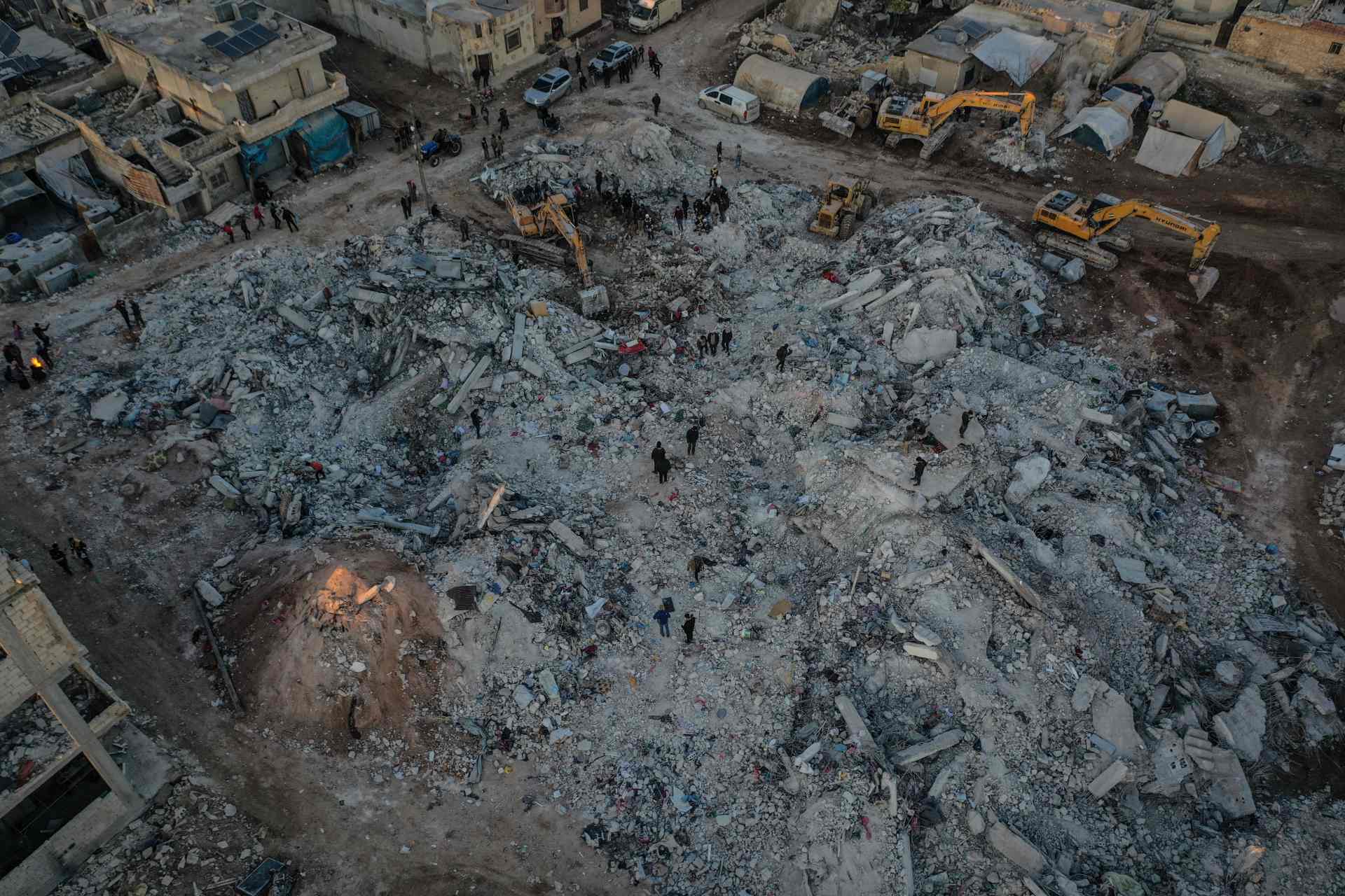 Terremoto mostró que cuando se quiere es posible ayudar más a Siria Terremoto mostró que cuando se quiere es posible ayudar más a Siria