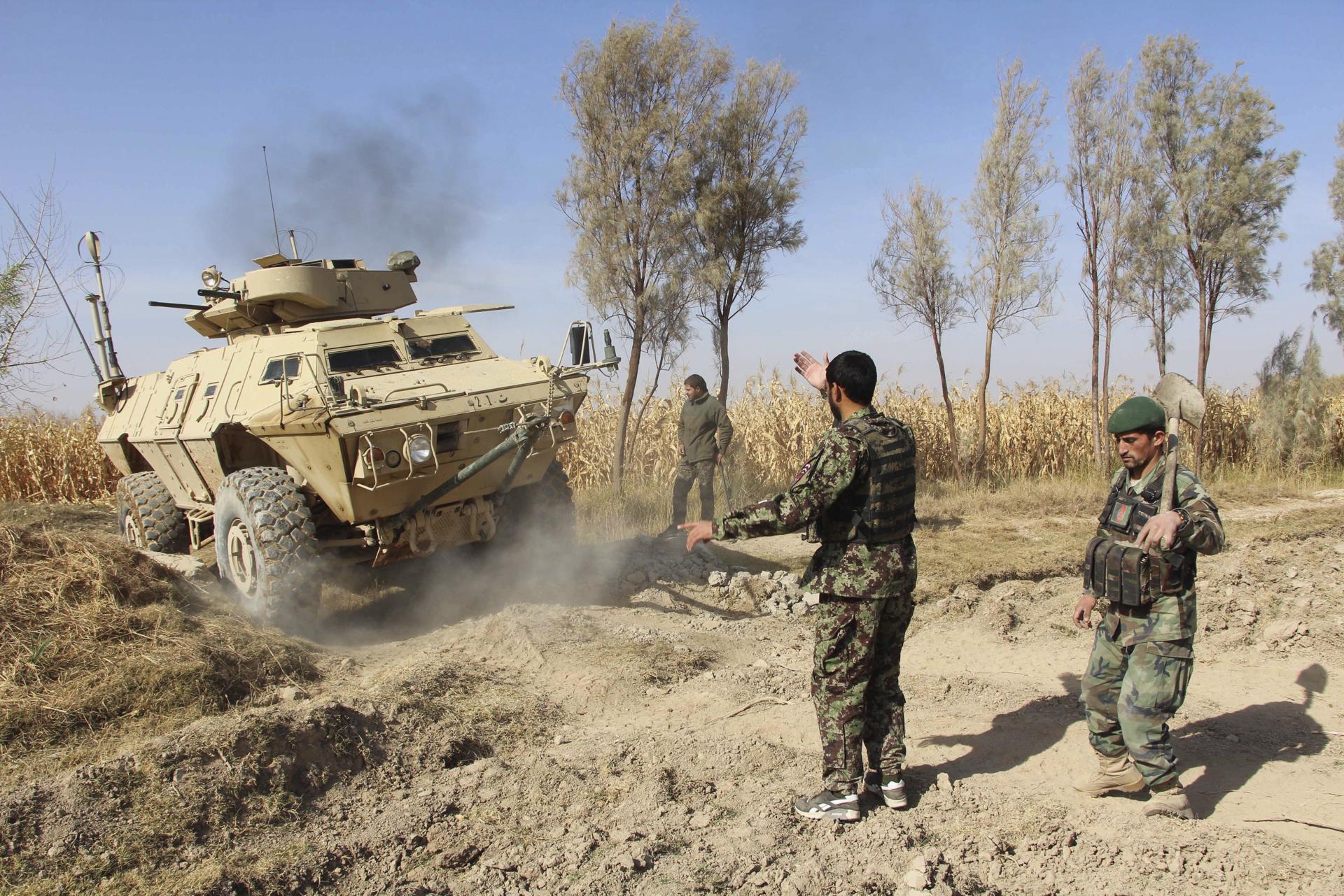 Estadounidense es condenado por fraude en contratos militares en Afganistán