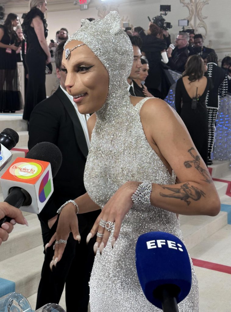 Lo más buscado de la Met Gala en Google México - 5a86b9dc08c44262db15d1adaaeef9104527b48ew-758x1024