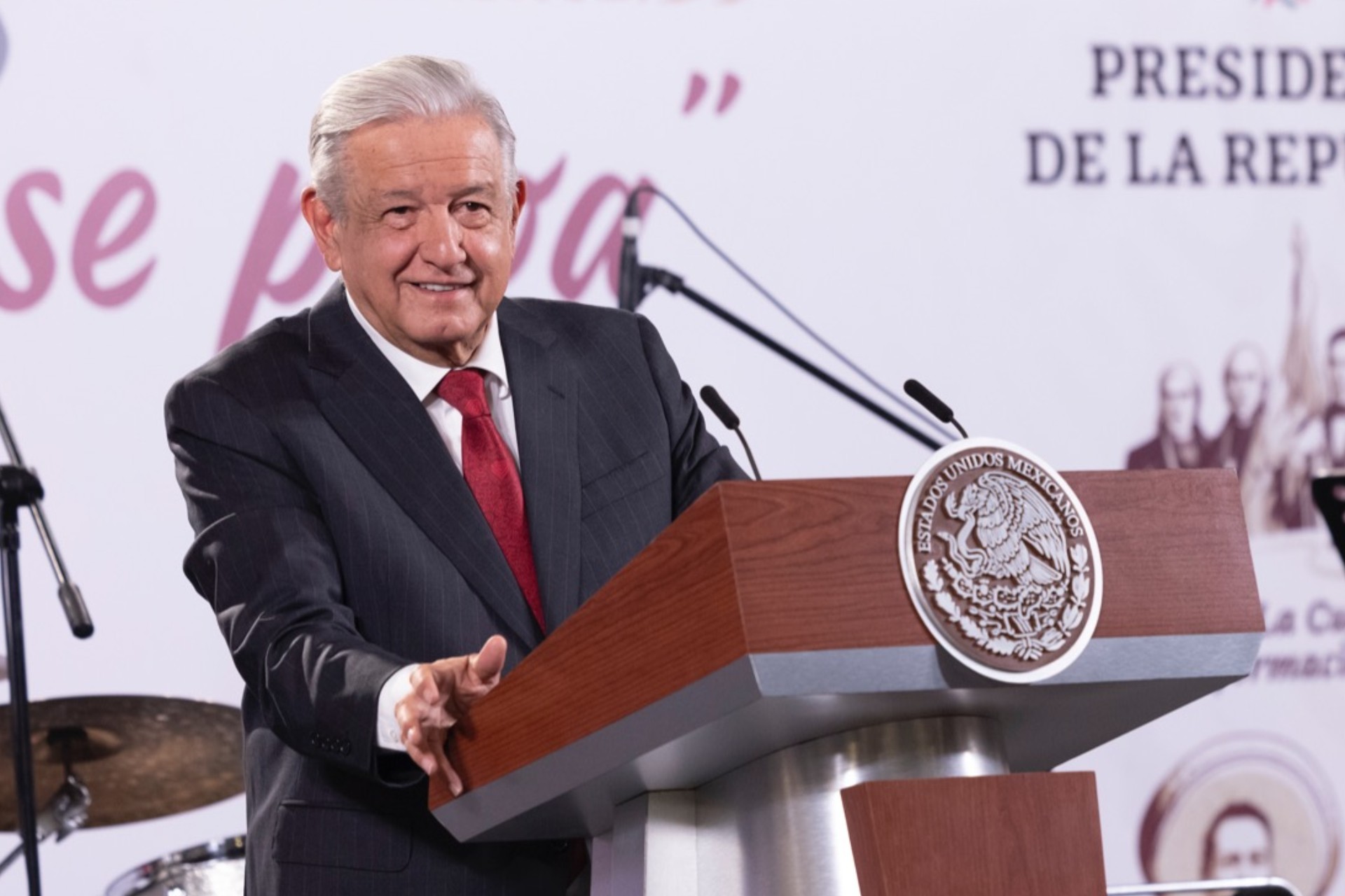 López Obrador rechaza críticas de la CIDH contra sus conferencias López Obrador rechaza críticas de la CIDH contra sus conferencias