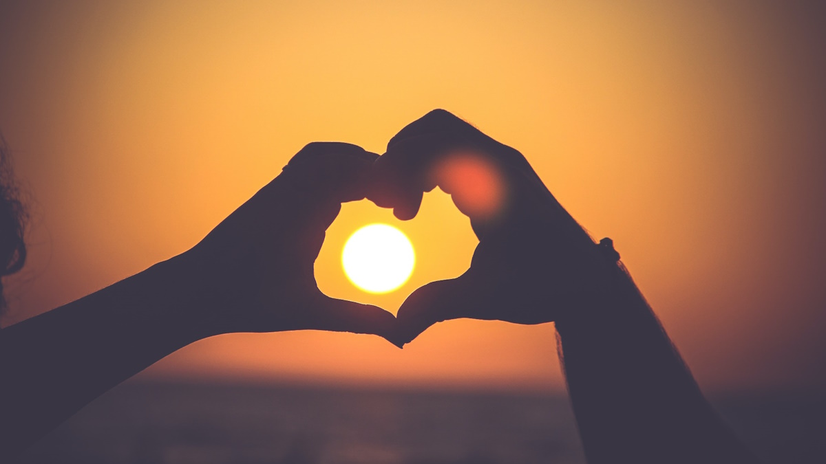 ¿El mundo está viviendo una crisis del amor? El Dr. Lozano te lo explica ¿El mundo está viviendo una crisis del amor? El Dr. Lozano te lo explica