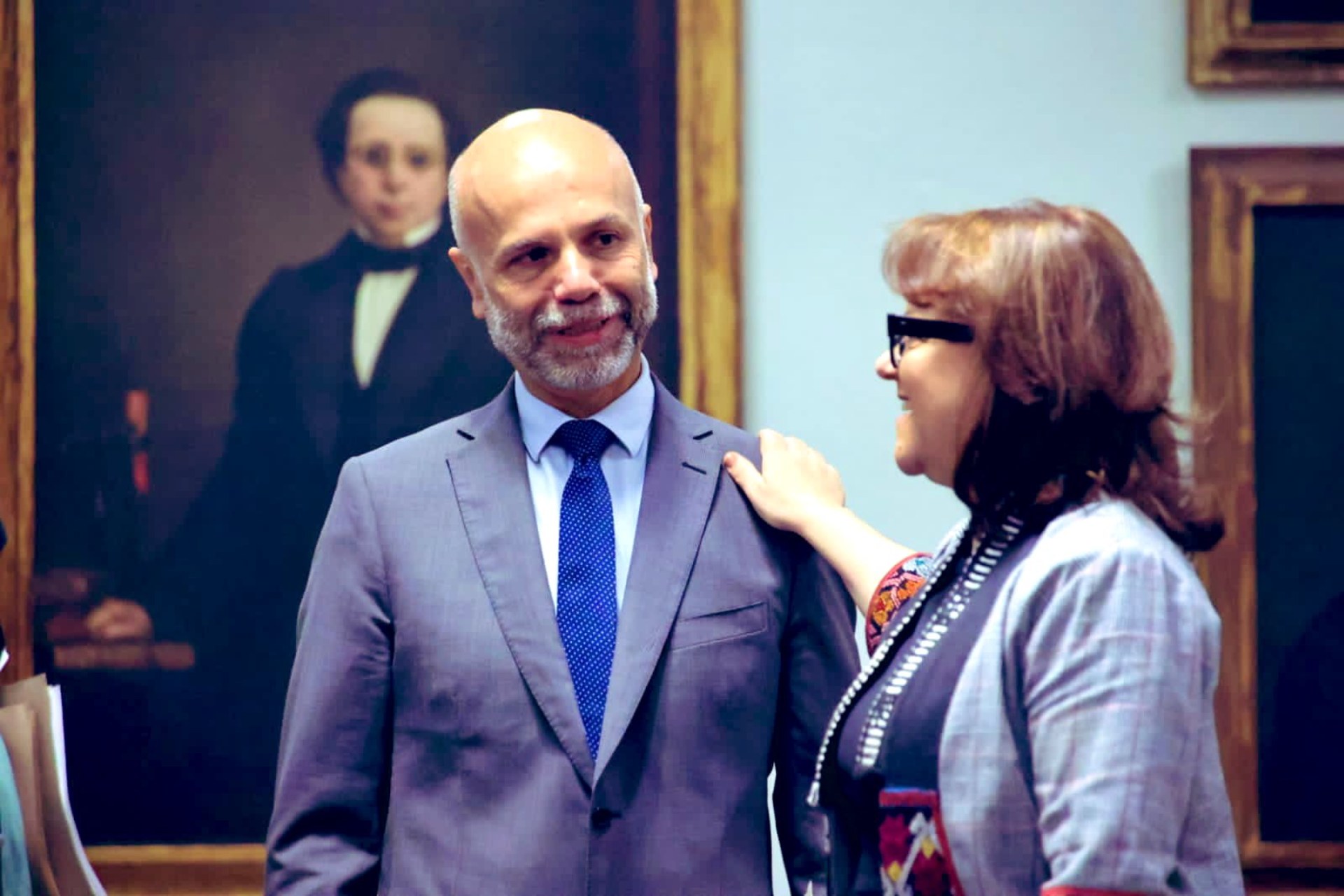 Bernardo Aguilar, director general para Europa, renuncia a la SRE