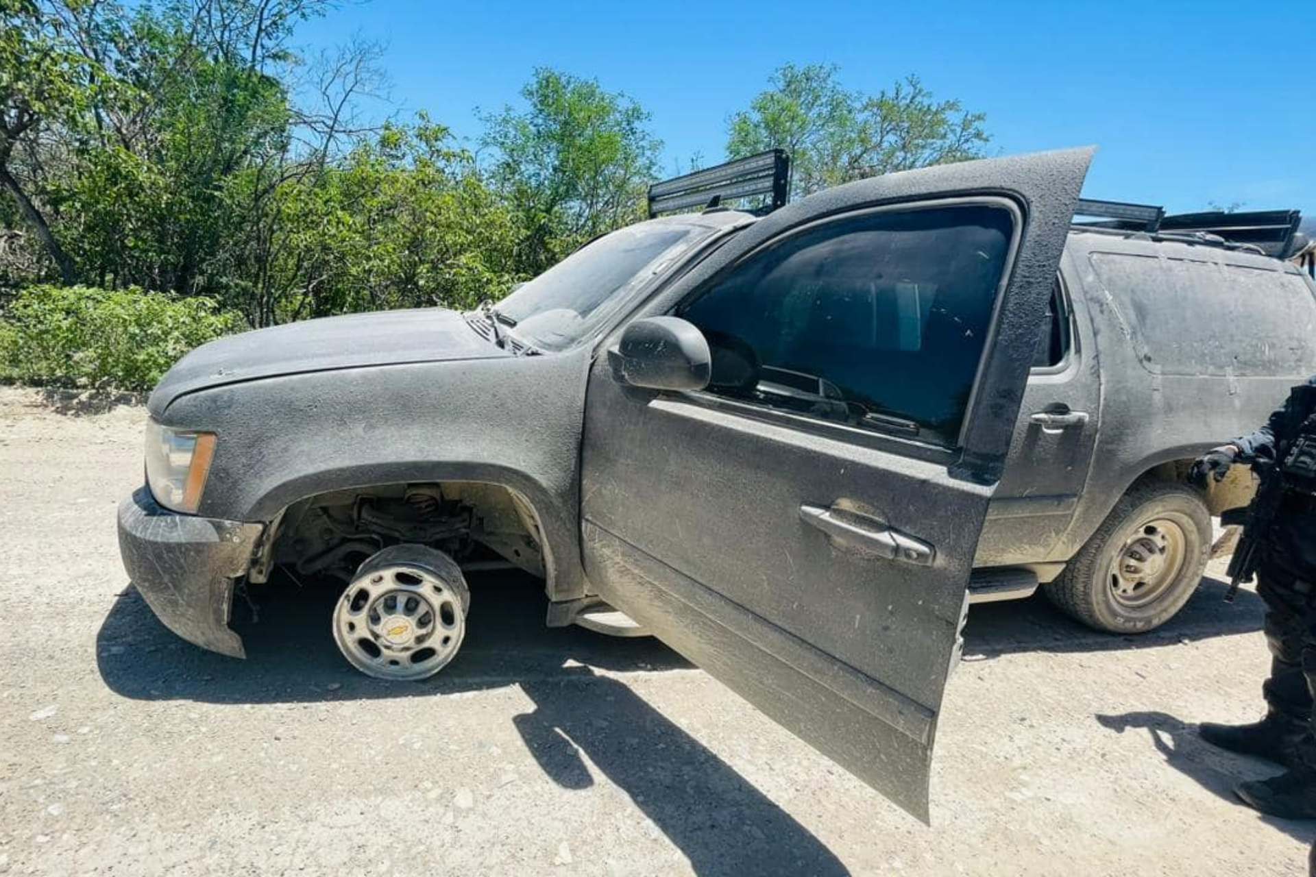 Operativo tras bloqueos en Tamaulipas deja dos presuntos delincuentes muertos Operativo tras bloqueos en Tamaulipas deja dos presuntos delincuentes muertos