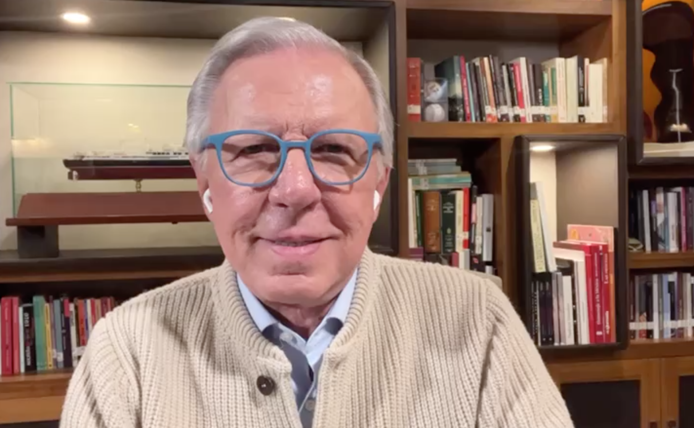 Por encuesta o por consenso